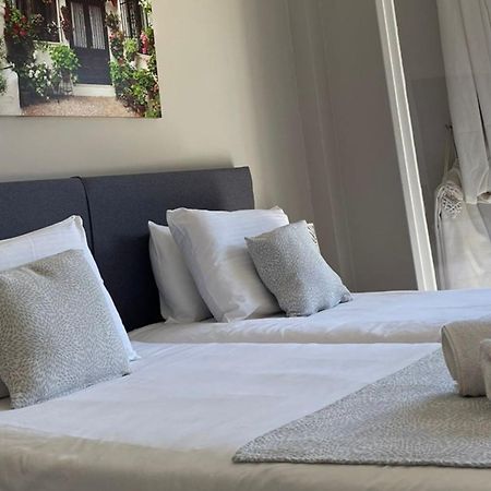 Georgia'S Apartments, Ipsos Corfu מראה חיצוני תמונה