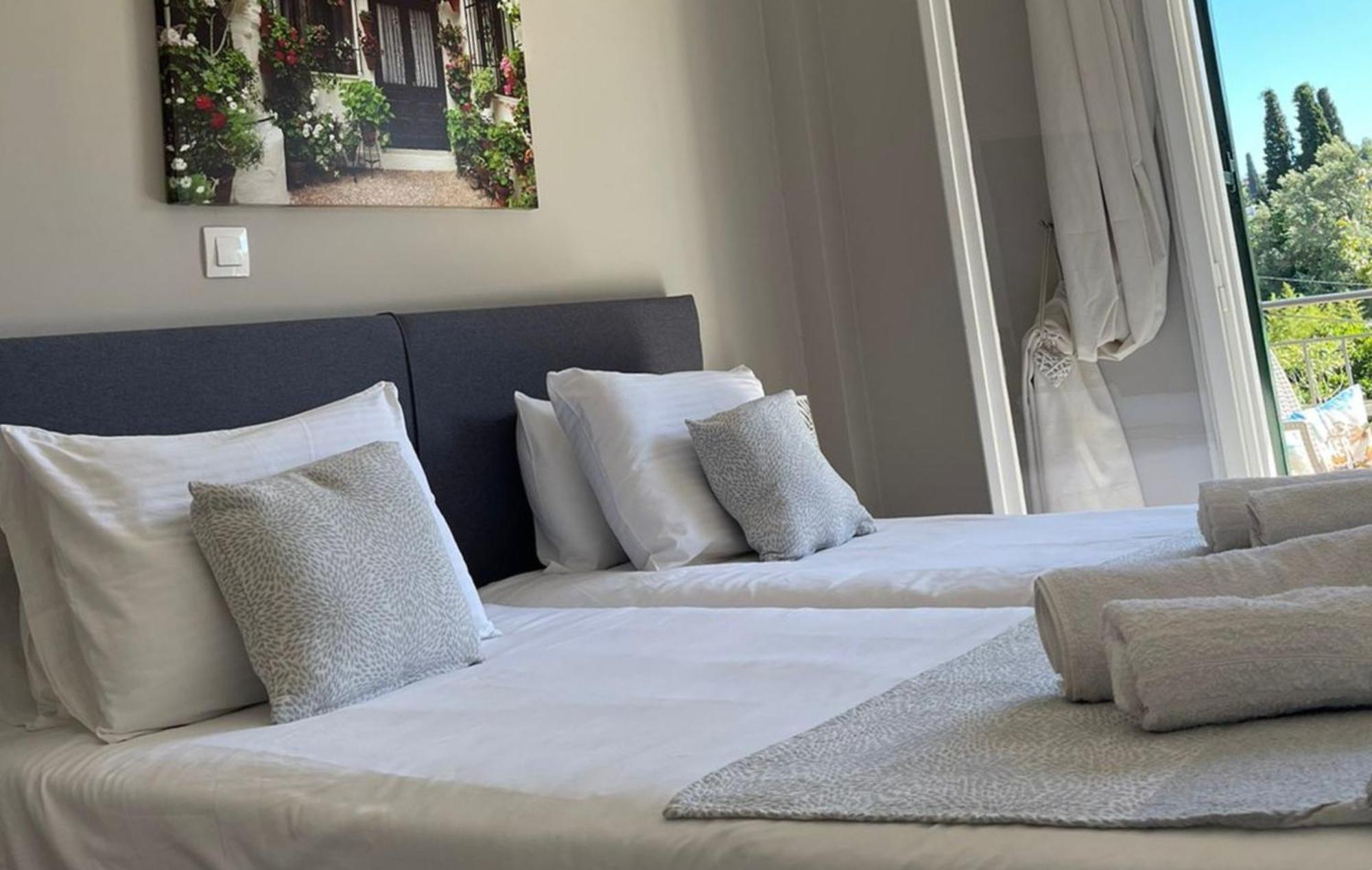 Georgia'S Apartments, Ipsos Corfu מראה חיצוני תמונה