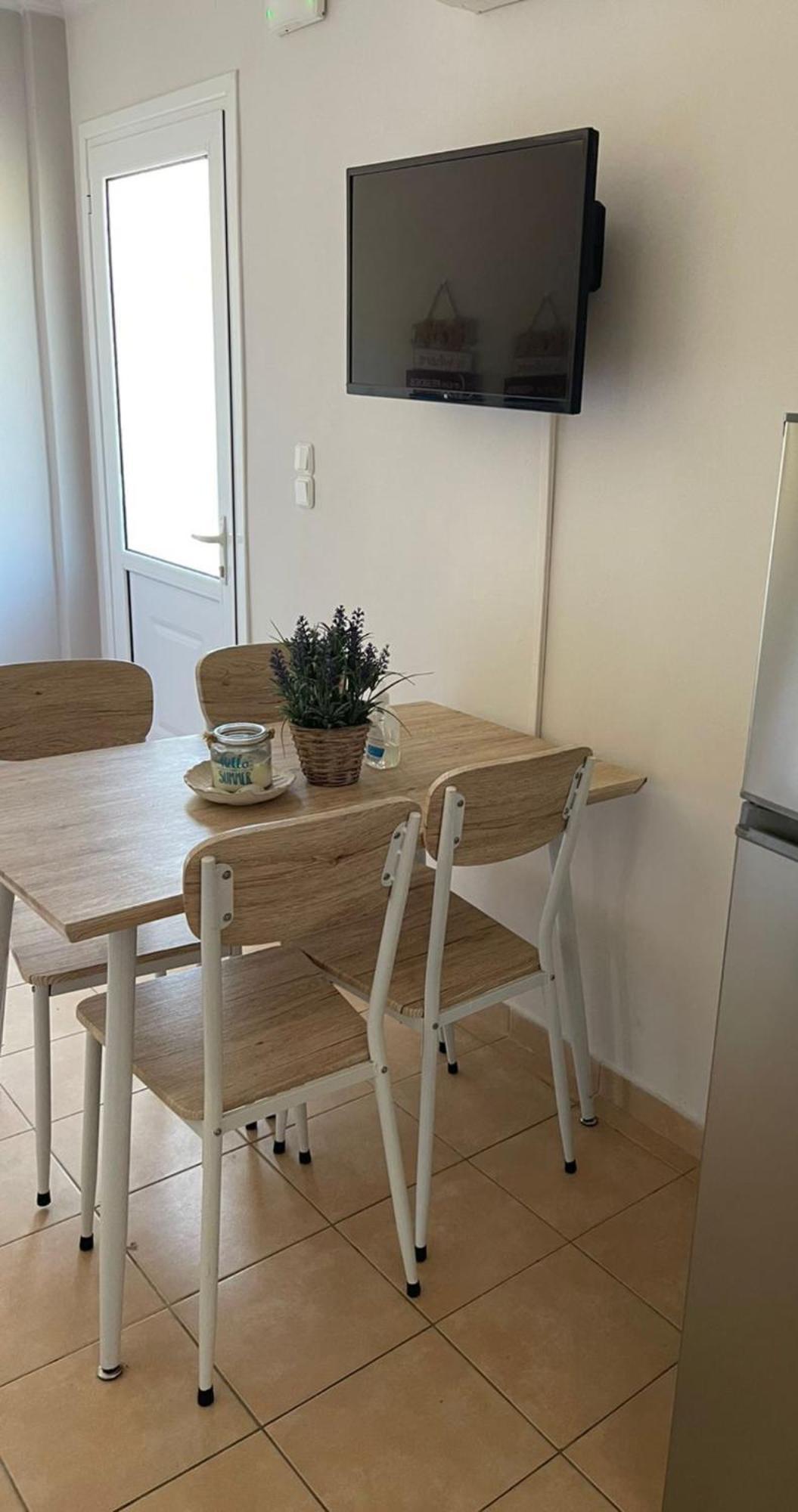 Georgia'S Apartments, Ipsos Corfu מראה חיצוני תמונה